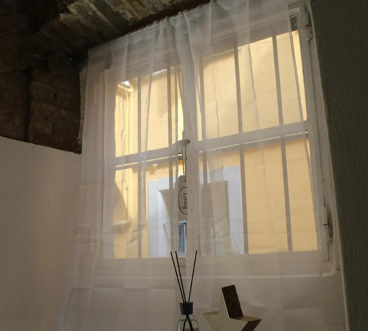 Bergamo Centre Cozy Apartment 0*,  Italy