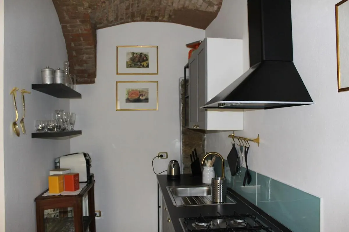 Bergamo Centre Cozy Apartment 0*,